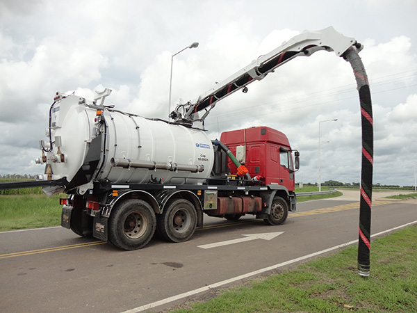 alto-vacio-sobre-camion-equipo-2