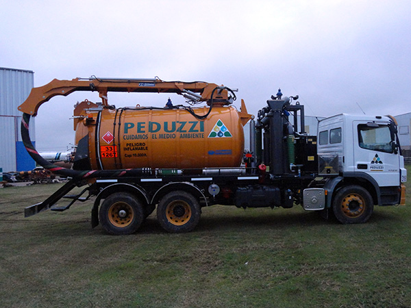 alto-vacio-sobre-camion-equipo-4